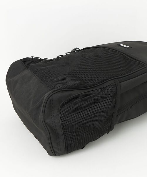 le coq sportif(ルコックスポルティフ)の「バックパック(容量:約23L)(バックパック/リュック・メンズ・ブラック・F)」の20枚目の写真