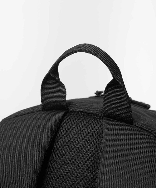 le coq sportif(ルコックスポルティフ)の「バックパック(容量:約23L)(バックパック/リュック・メンズ・ブラック・F)」の5枚目の写真