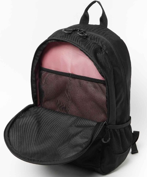 le coq sportif(ルコックスポルティフ)の「バックパック(容量:約23L)(バックパック/リュック・メンズ・ブラック・F)」の9枚目の写真