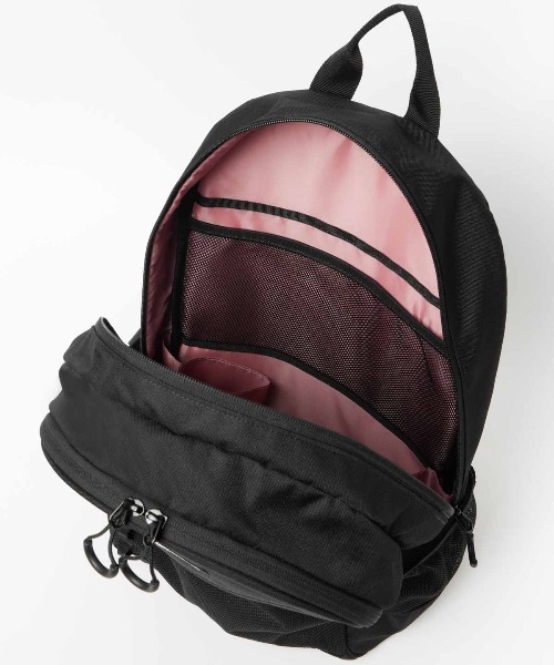 le coq sportif(ルコックスポルティフ)の「バックパック(容量:約23L)(バックパック/リュック・メンズ・ブラック・F)」の10枚目の写真