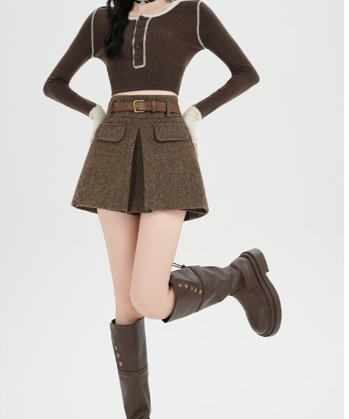 semuse(セミューズ)の「スカート見えウールライクショートパンツ ベルト付き(その他パンツ・レディース・ブラウン/グレー・S/M/L)」の8枚目の写真