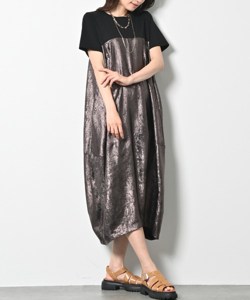 aunt lily(アントリリー)の「上品メタリック仕上げ タック切り替えデザイン バルーンワンピース ポケット コクーン(ワンピース・レディース・グレー/ブラック・S/L/LL/M)」の3枚目の写真