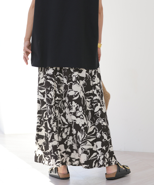 JOURNAL STANDARD relume（ジャーナルスタンダード　レリューム）の「［26SS新作］バイカラーリーフプリントスカート（スカート・レディース・アイボリー/ブラウン系その他/ブルー・FREE）」の11枚目の写真