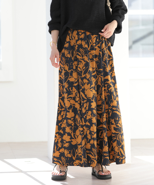 JOURNAL STANDARD relume（ジャーナルスタンダード　レリューム）の「［26SS新作］バイカラーリーフプリントスカート（スカート・レディース・アイボリー/ブラウン系その他/ブルー・FREE）」の17枚目の写真