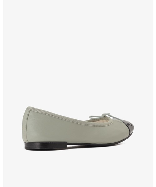 Repetto(レペット)の「Flora バレエフラット - ラバーソール - EUサイズ / V4254VVE(バレエシューズ・レディース・セージグリーン・38.5/38/37.5/37/36.5/36)」の3枚目の写真