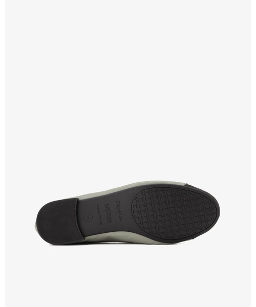 Repetto(レペット)の「Flora バレエフラット - ラバーソール - EUサイズ / V4254VVE(バレエシューズ・レディース・セージグリーン・38.5/38/37.5/37/36.5/36)」の5枚目の写真