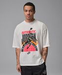 JORDAN BRAND（ジョーダンブランド）の「ジョーダン メンズ オーバーサイズド リイシュー Tシャツ / Jordan Men's Oversized Reissue T-Shirt IF3016-133 Sail（Tシャツ/カットソー・L）」