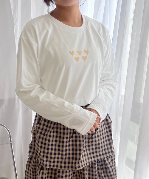 etta(エタ)の「ハート柄デザインロンT/長袖Tシャツ(Tシャツ/カットソー・レディース・B/A・MEDIUM)」の1枚目の写真