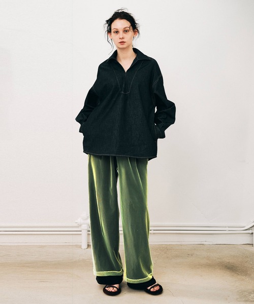 NOISE MAKER（ノイズメーカー）の「スキッパーオーバーサイズデニムプルオーバー【MADE IN JAPAN】（シャツ/ブラウス・レディース・ネイビー・FREE）」の3枚目の写真