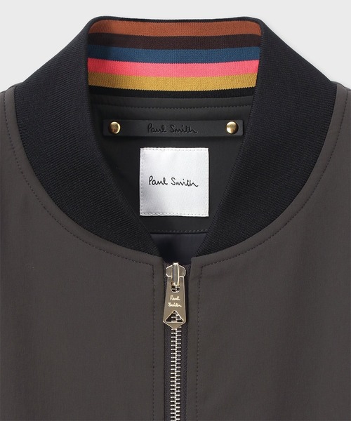 Paul Smith(ポールスミス)の「パフォーマンスストレッチ MA-1ブルゾン / 163108 275U(ブルゾン・メンズ・ブラック/ダークグレー・SMALL/MEDIUM/LARGE/X-LARGE)」の3枚目の写真