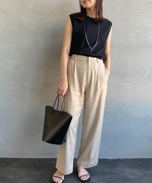 HANES（ヘインズ）の「【WEB先行予約】[HANES/ヘインズ] 2P FOR HER ジャパンフィット ノースリーブパックTシャツ(アソート)（タンクトップ・レディース・ホワイト×ブラック・L/M）」の5枚目の写真