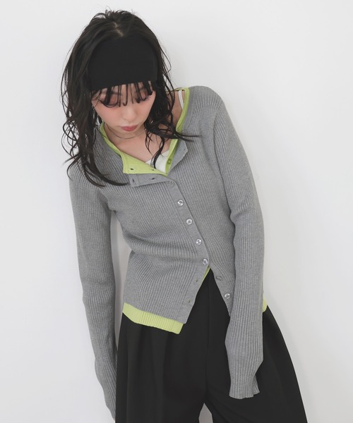 LIAN(リアン)の「バイカラーリブニットカーデ(カーディガン/ボレロ・レディース・グレー/ベージュ/ブラウン/ブラック・FREE)」の3枚目の写真