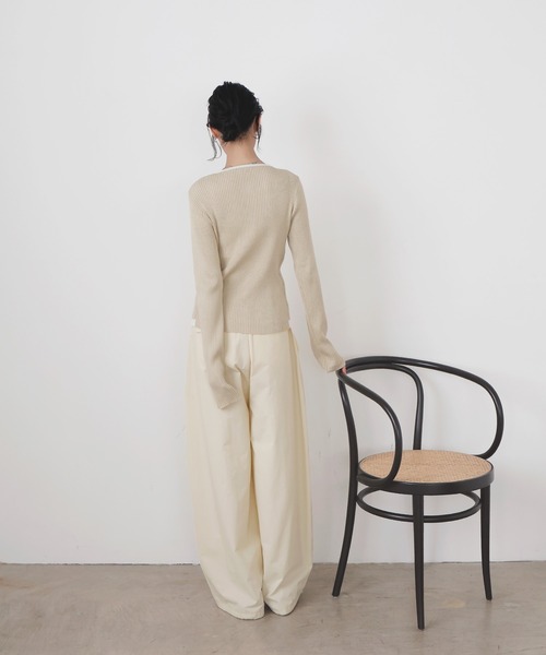 LIAN(リアン)の「バイカラーリブニットカーデ(カーディガン/ボレロ・レディース・グレー/ベージュ/ブラウン/ブラック・FREE)」の11枚目の写真