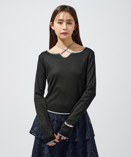 Ellno de Mavie(エルノデメヴィ)の「バイカラーチョーカートップス(Tシャツ/カットソー・レディース・チャコール/ブラック・FREE)」の8枚目の写真