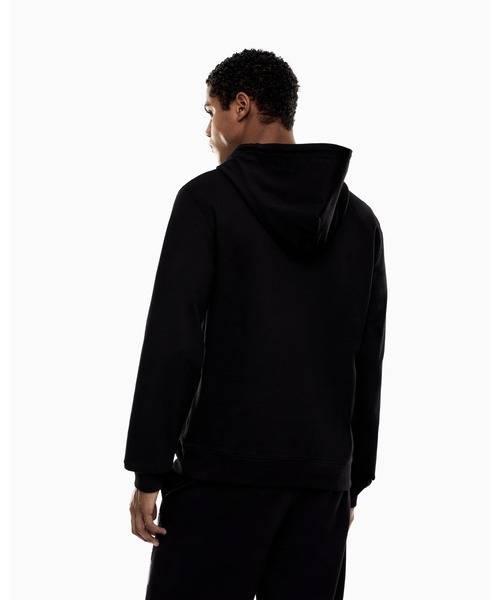EMPORIO ARMANI EA7(エンポリオアルマーニイーエーセブン)の「<オンライン限定>【エンポリオ アルマーニ EA7】Visibility フード付きスウェットシャツ コットン(スウェット・メンズ・ブルー/アイボリー/ブラック・X-SMALL/LARGE/MEDIUM/SMALL/X-LARGE)」の5枚目の写真