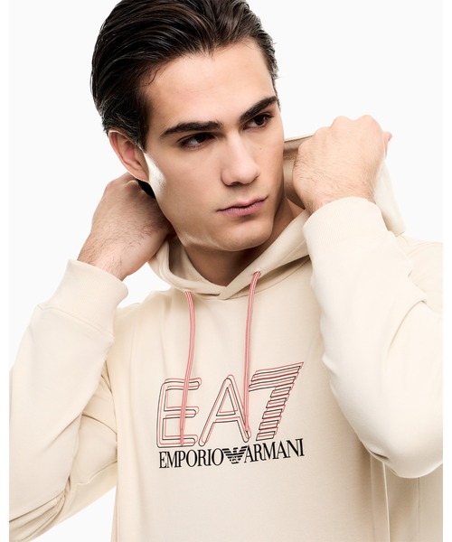 EMPORIO ARMANI EA7(エンポリオアルマーニイーエーセブン)の「<オンライン限定>【エンポリオ アルマーニ EA7】Visibility フード付きスウェットシャツ コットン(スウェット・メンズ・ブルー/アイボリー/ブラック・X-SMALL/LARGE/MEDIUM/SMALL/X-LARGE)」の8枚目の写真