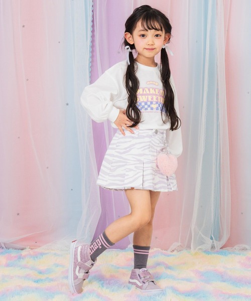 ANAP kids(アナップキッズ)の「ダイナーロゴプリントロンT(Tシャツ/カットソー・キッズ・ライトブルー/ホワイト/ブラック・130/120/110)」の7枚目の写真