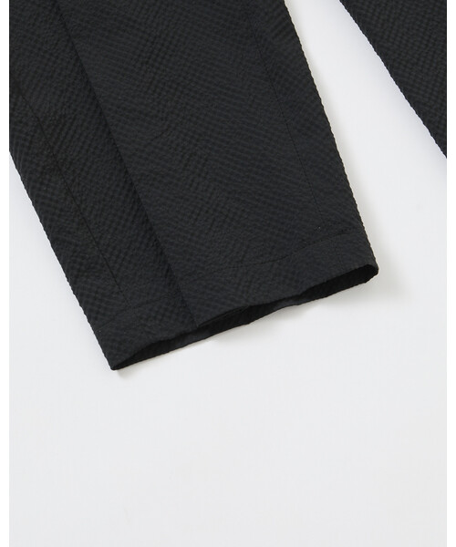 FREAK'S STORE（フリークスストア）の「限定展開 AiRide/エアライド リラックスフィット シアサッカー セットアップ/テーラードジャケット/ワイドスラックス/吸水速乾/UVカット（セットアップ・メンズ・チャコールグレー/ブラウン/ブラック/ネイビー・MEDIUM/SMALL/LARGE）」の12枚目の写真