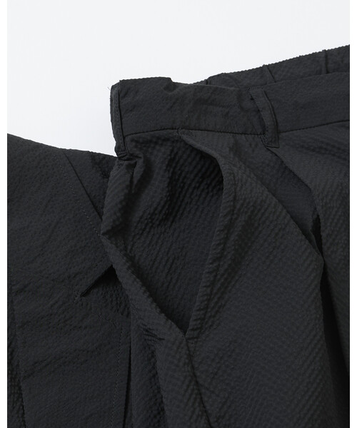 FREAK'S STORE（フリークスストア）の「限定展開 AiRide/エアライド リラックスフィット シアサッカー セットアップ/テーラードジャケット/ワイドスラックス/吸水速乾/UVカット（セットアップ・メンズ・チャコールグレー/ブラウン/ブラック/ネイビー・MEDIUM/SMALL/LARGE）」の11枚目の写真