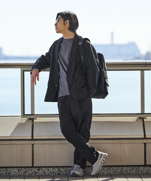 FREAK'S STORE（フリークスストア）の「限定展開 AiRide/エアライド リラックスフィット シアサッカー セットアップ/テーラードジャケット/ワイドスラックス/吸水速乾/UVカット（セットアップ・メンズ・チャコールグレー/ブラウン/ブラック/ネイビー・MEDIUM/SMALL/LARGE）」の5枚目の写真