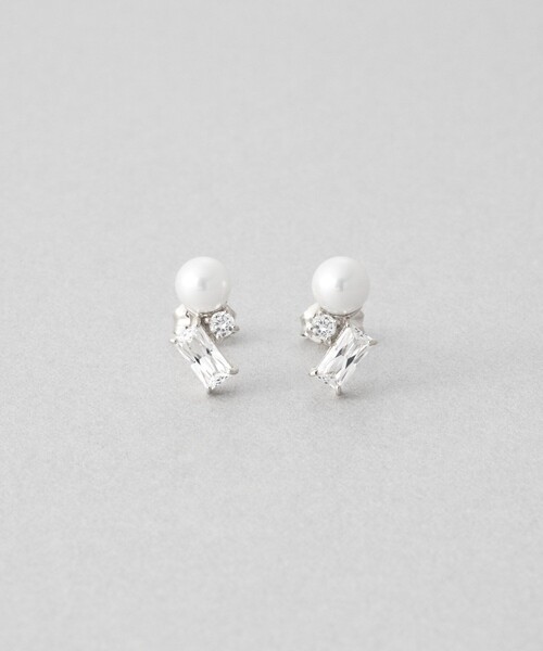 Jouete(ジュエッテ)の「ピアス パール×ジルコニア(ピアス(両耳用)・レディース・イエローゴールド/プラチナム・FREE)」の2枚目の写真