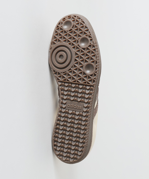 IENA(イエナ)の「adidas originals/アディダス オリジナルス SAMBA OG W スニーカー IH3980(スニーカー・レディース・ベージュ・22.5cm/23cm/23.5cm/24cm/24.5cm/25cm)」の18枚目の写真