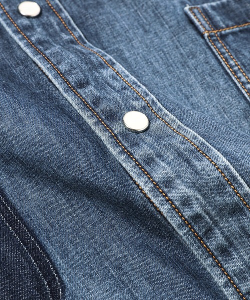 KHOKI(コッキ)の「Hand-Embroidered Denim Shirt(シャツ/ブラウス・メンズ・インディゴブルー/ブラック・3)」の11枚目の写真