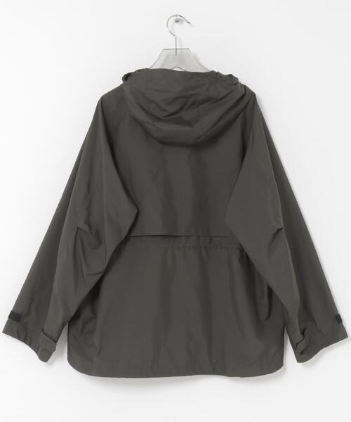 ANOTHER OFFICE(アナザー オフィス)の「ANOTHER OFFICE L.MOUNTAIN WIND PARKA(ナイロンジャケット・メンズ・チャコールグレー・3/2)」の6枚目の写真
