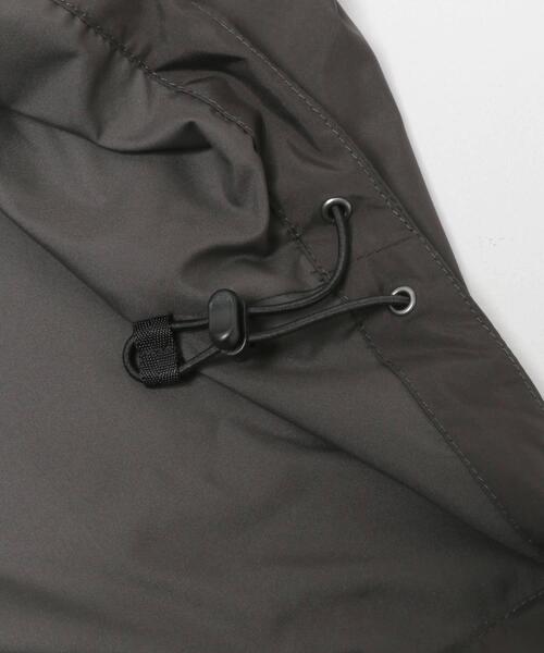 ANOTHER OFFICE(アナザー オフィス)の「ANOTHER OFFICE L.MOUNTAIN WIND PARKA(ナイロンジャケット・メンズ・チャコールグレー・3/2)」の7枚目の写真