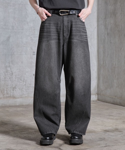 SERACE（セラス）の「【SERACE】Vintage like wide curve denim pants / ヴィンテージライクワイドカーブデニムパンツ（デニムパンツ・メンズ・サックスブルー/ブラック/インディゴブルー・L/M/S）」の4枚目の写真