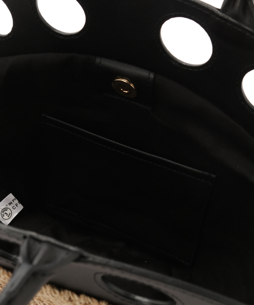 La TOTALITE（ラトータリテ）の「VIOLAd'ORO/ ヴィオラドーロ サークルカットレザー*アバカBAG（トートバッグ・レディース・アイボリー・FREE）」の4枚目の写真