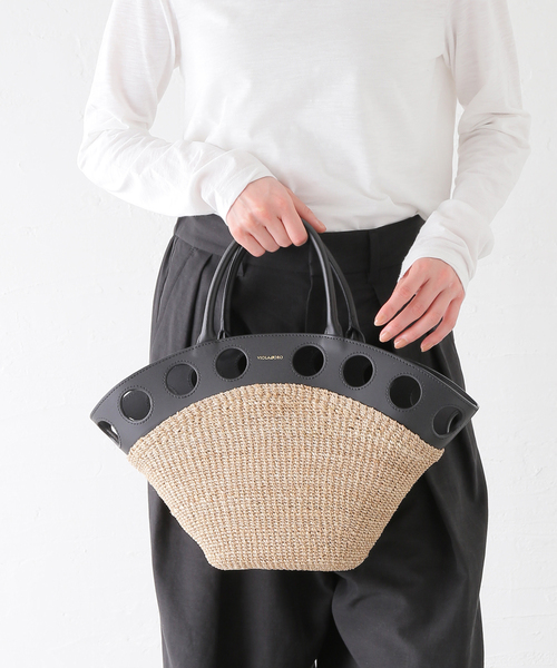 La TOTALITE(ラトータリテ)の「VIOLAd'ORO/ ヴィオラドーロ サークルカットレザー*アバカBAG(トートバッグ・レディース・アイボリー・FREE)」の4枚目の写真