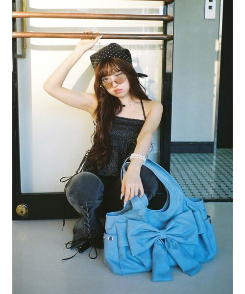 jouetie（ジュエティ）の「【MINAMI×jouetie】ビッグリボントート（トートバッグ・レディース・ブルー/グレー・FREE）」の3枚目の写真