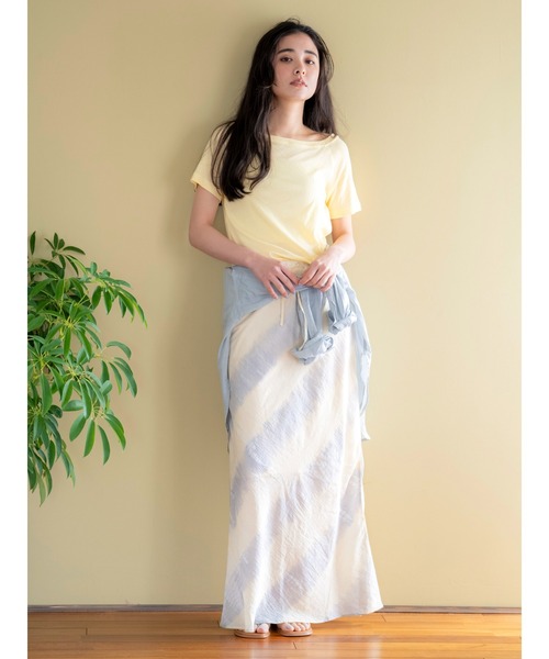 Ungrid（アングリッド）の「シアーオフショルTee（Tシャツ/カットソー・レディース・ブラウン/イエロー/ブルー/オフホワイト・FREE）」の8枚目の写真