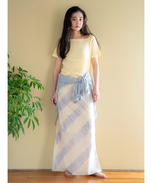 Ungrid（アングリッド）の「シアーオフショルTee（Tシャツ/カットソー・レディース・ブラウン/イエロー/ブルー/オフホワイト・FREE）」の11枚目の写真