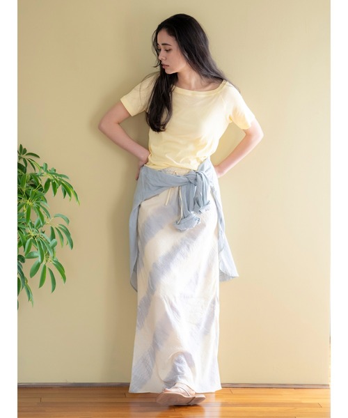 Ungrid（アングリッド）の「シアーオフショルTee（Tシャツ/カットソー・レディース・ブラウン/イエロー/ブルー/オフホワイト・FREE）」の13枚目の写真