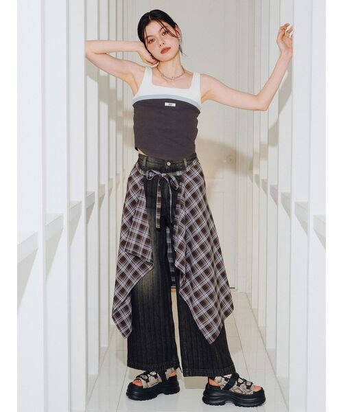 MURUA（ムルーア）の「スカートスタイルラップシャツ（ベルト・レディース・ブラウン/ブラック・FREE）」の15枚目の写真