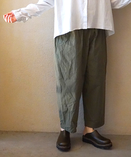 JOURNAL STANDARD LUXE（ジャーナルスタンダード　ラックス）の「ヴィンテージバフ グランディパンツ（その他パンツ・レディース・カーキ/アイボリー・LARGE/MEDIUM/SMALL）」の2枚目の写真