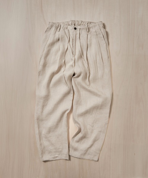 markaware（マーカウェア）の「【MARKAWARE】DOUBLE PLEATED EASY TROUSERS（スラックス・メンズ・ブラック/ベージュ・1/2）」の15枚目の写真