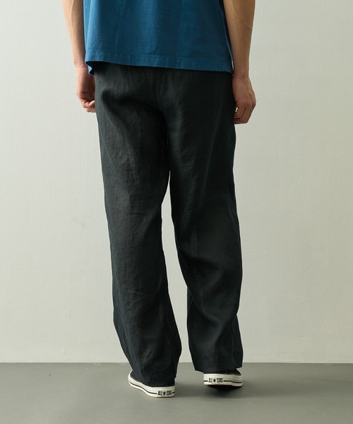 markaware（マーカウェア）の「【MARKAWARE】DOUBLE PLEATED EASY TROUSERS（スラックス・メンズ・ブラック/ベージュ・1/2）」の5枚目の写真