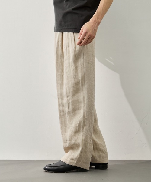 markaware(マーカウェア)の「【MARKAWARE/マーカウェア】DOUBLE PLEATED EASY TROUSERS(スラックス・メンズ・ブラック/ベージュ・1/2)」の22枚目の写真