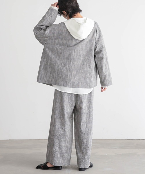 for/c(フォーシー)の「フーディーシャツ【サスティナブル(シャツ/ブラウス・レディース・オフホワイト/ライトブラウン/ブラック・M/L)」の8枚目の写真