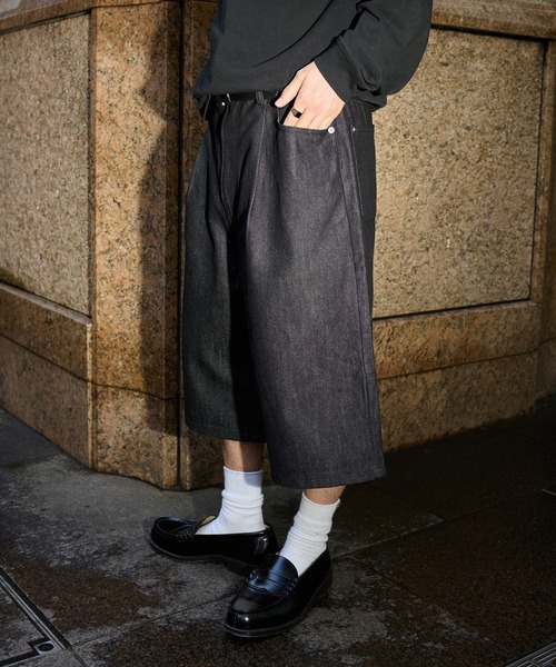 kutir(クティール)の「PANEL DESIGN RIGID BAGGY DENIM JORTS/切り替えデザインリジットバギーデニムジョーツ(デニムパンツ・メンズ・ブラック/インディゴブルー・LARGE/MEDIUM/SMALL)」の9枚目の写真