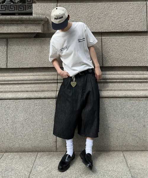 kutir(クティール)の「PANEL DESIGN RIGID BAGGY DENIM JORTS/切り替えデザインリジットバギーデニムジョーツ(デニムパンツ・メンズ・ブラック/インディゴブルー・LARGE/MEDIUM/SMALL)」の17枚目の写真
