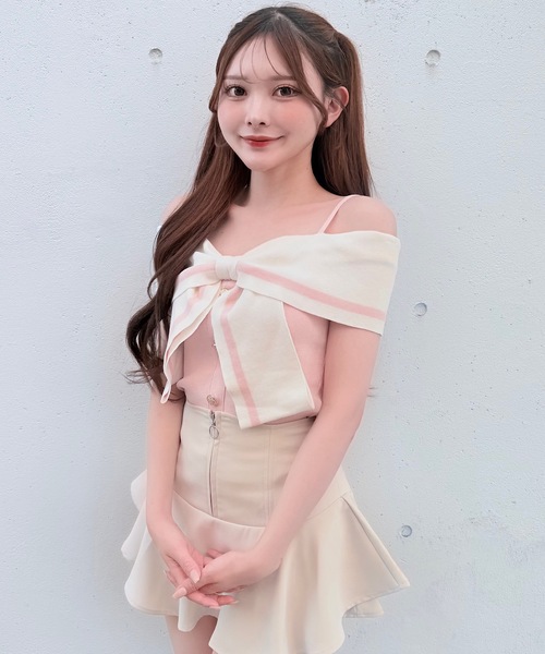 NOMAE(ノーマエ)の「リボンオフショルニット(ニット/セーター・レディース・ピンク/イエロー/オフホワイト/ブラック・FREE)」の5枚目の写真