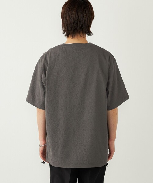 SHIPS Colors(シップス カラーズ)の「SHIPS Colors:〈接触冷感・吸水速乾・洗濯機可能〉ライト シアサッカー Tシャツ(Tシャツ/カットソー・メンズ・ダークグレー/イエロー/ブルー・MEDIUM/LARGE/X-LARGE)」の17枚目の写真