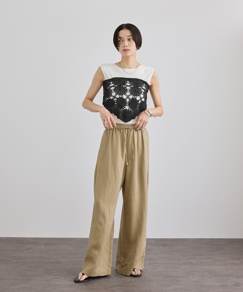 SALON adam et rope'(サロン アダム エ ロペ)の「ハイウェットテレコ2WAYタンクトップ(タンクトップ・レディース・ブラック/オフホワイト・FREE)」の18枚目の写真
