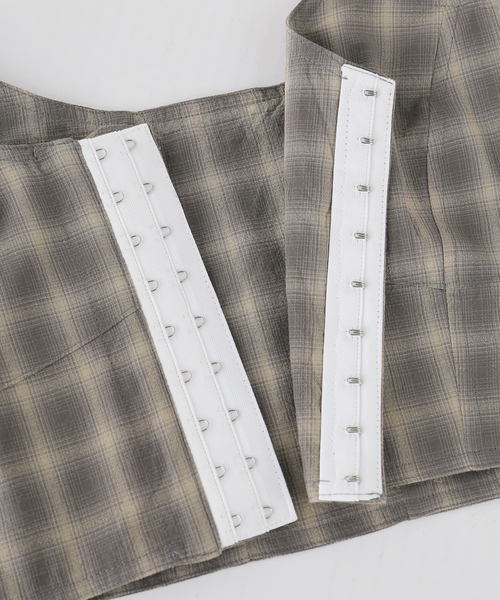 IENA（イエナ）の「【一部店舗限定】JANE SMITH/ジェーンスミス CHECK TOPS ビスチェ 26SBL-464L（シャツ/ブラウス・レディース・グレー・FREE）」の20枚目の写真