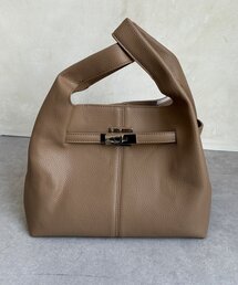 【WEB限定】ヒネリ金具付キューブ型手提げ