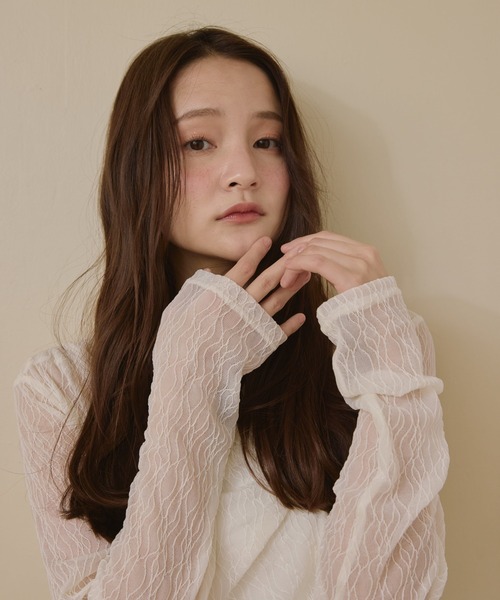 Alumu.(エルム)の「AM139027ドレープネックシアートップス(その他トップス・レディース・オフホワイト/ブラック・FREE)」の20枚目の写真
